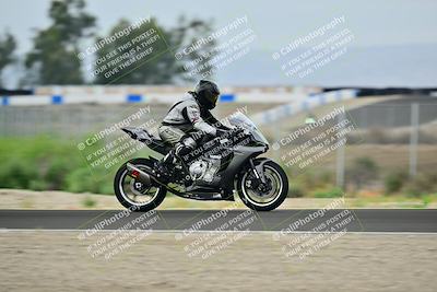 media/Apr-18-2025-TrackDaz (Fri) [[45f5874c44]]/C Group/Session 1 (Turn 7)/